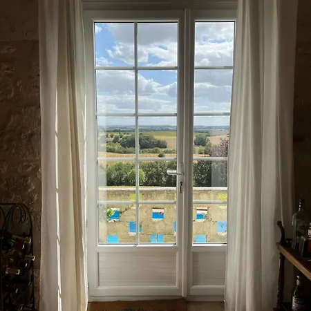 Bastide Bellevue לינה וארוחת בוקר